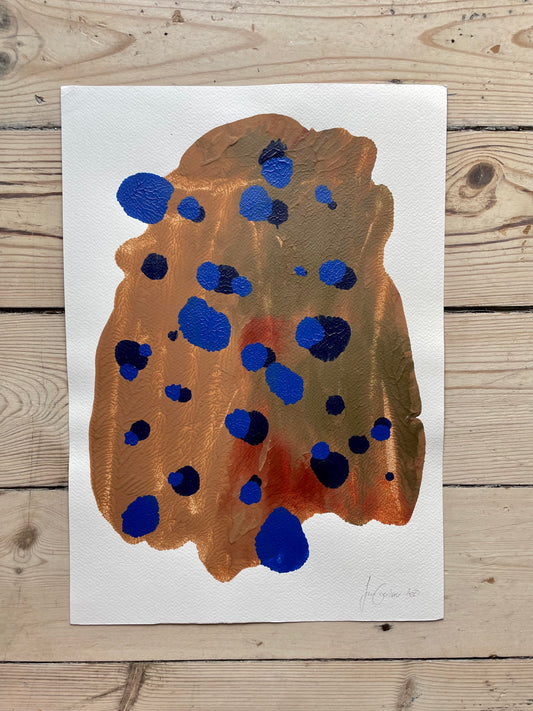 A3 / Brown with blue dots 2